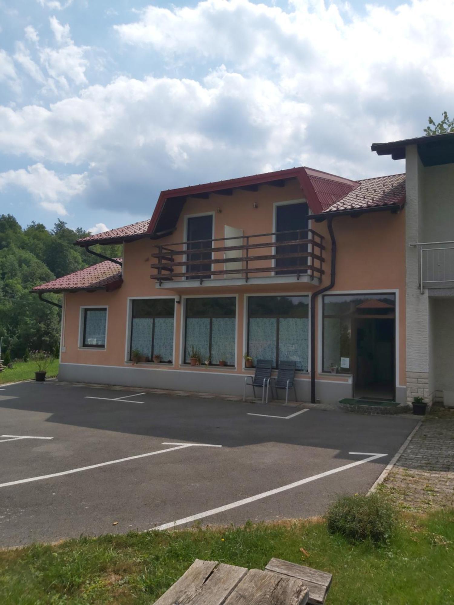 Rooms Zagon Postojna Dış mekan fotoğraf
